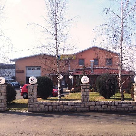Hotel Derby Orasje Luaran gambar