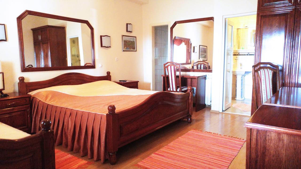 Hotel Derby Orasje Luaran gambar
